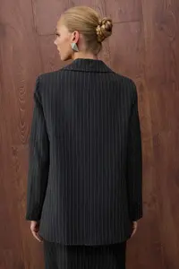 TRENDYOLMİLLA Special Collection Anthracite Regular Lined Weaving Striped Blazer Jacket - Image 5