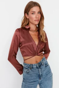 TRENDYOLMİLLA Brown Crop Binding Detailed Satin Weaving Blouse - Image 5