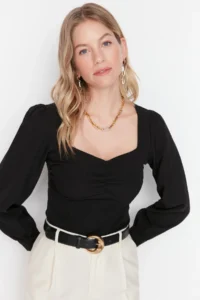 TRENDYOLMİLLA Black Ruffle Detailed Weaving Blouse - Image 2