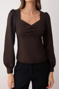 TRENDYOLMİLLA Brown Ruffle Detailed Weaving Blouse - Image 3