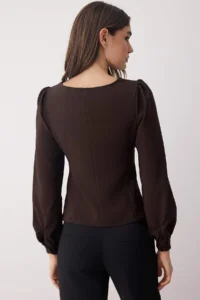 TRENDYOLMİLLA Brown Ruffle Detailed Weaving Blouse - Image 4