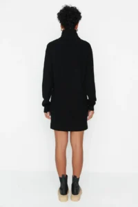 TRENDYOLMİLLA Black Mini Knitwear Wide Pattern Dress - Image 6