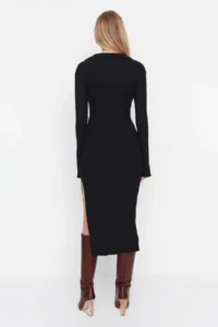 TRENDYOLMİLLA Black Fake Knitwear Fitted Polo Shirt Collar Maxi Ribbed Flexible Knitting Pen Dress - Image 6