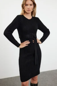 TRENDYOLMİLLA Black Mini Knitwear Arched Dress - Image 2