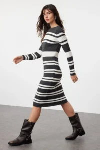 TRENDYOLMİLLA Anthracite Midi Knitwear Striped Dress - Image 2
