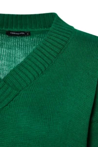 TRENDYOLMİLLA Emerald Green Maxi Knitwear Wide Pattern Dress - Image 7