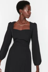 TRENDYOLMİLLA Black Binding Detailed Weaving Dress - Image 3