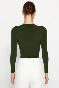 TRENDYOLMİLLA Khaki Dog collar Fitted Long Sleeve Shirred Flexible Knitting Blouse - Image 7
