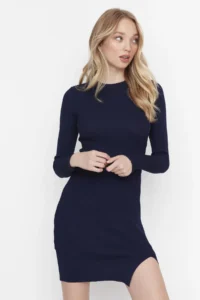 TRENDYOLMİLLA Navy Blue Mini Knitwear slit Fitted Dress - Image 2