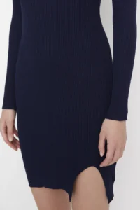 TRENDYOLMİLLA Navy Blue Mini Knitwear slit Fitted Dress - Image 4