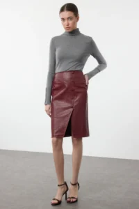 TRENDYOLMiLLA Limited Edition Dark Rejection Snakeskin slit Midi Weaving Skirt