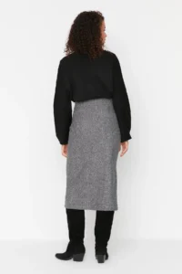 TRENDYOLMiLLA Gray Pocket Detail buttoned Winter Bowl Material Midi Weaving Skirt - Image 5