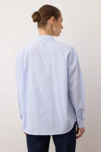 TRENDYOLMİLLA Mavi Striped Pocket Detail Oversized/Wide Pattern Weaving Shirt - Image 4