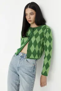 TRENDYOLMİLLA Green Crop Knitwear Cardigan