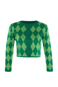 TRENDYOLMİLLA Green Crop Knitwear Cardigan - Image 6