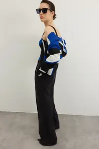 TRENDYOLMİLLA Saks Blue Patterned 2 Sets Blouse-Cardigan Knitwear Cardigan - Image 3