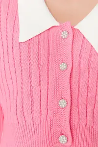 TRENDYOLMİLLA Pink Super Crop Shirt Garnished Knitwear Cardigan - Image 4