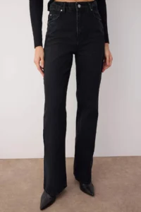 TRENDYOLMİLLA Black Pens Detailed High Waist Wide Leg jeans - Image 3