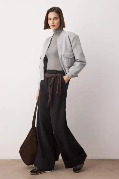 TWOAW23PL00302-BLACK_1