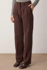 TRENDYOLMİLLA Dark Brown Straight/Plain Kesim Pilili Weaving Dress Pants - Image 3