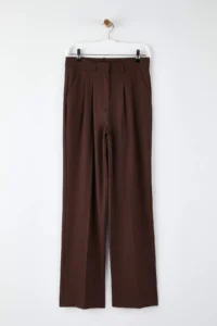 TRENDYOLMİLLA Dark Brown Straight/Plain Kesim Pilili Weaving Dress Pants - Image 5