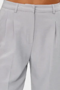 TRENDYOLMİLLA Gray Straight/Plain Kesim Pilili Weaving Pants - Image 11