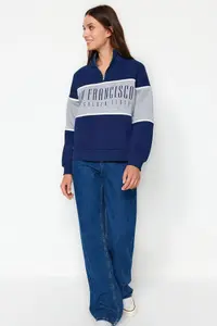 TRENDYOLMİLLA Navy Blue Basic Printed Thick Knitting Sweatshirt with Fleece Inside - Image 3