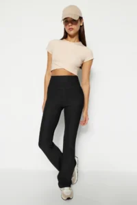 TRENDYOLMİLLA Black Ribbed flared leg Yoga Knitting Sports Leggings - Image 3