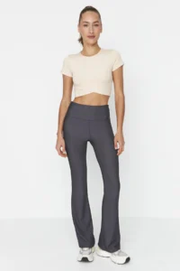 TRENDYOLMİLLA Koyu Anthracite Ribbed flared leg Yoga Knitting Sports Leggings - Image 5