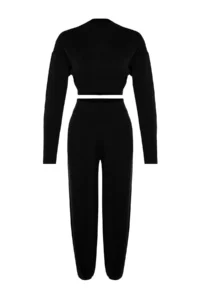 TRENDYOLMİLLA Black Super Crop Jogger Pants Knitwear Top and Bottom Set - Image 6