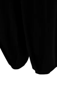 TRENDYOLMİLLA Black Super Crop Jogger Pants Knitwear Top and Bottom Set - Image 7
