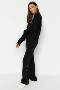 TRENDYOLMİLLA Black Wide Pattern Stone Detailed Knitwear Top and Bottom Set