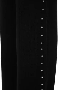 TRENDYOLMİLLA Black Wide Pattern Stone Detailed Knitwear Top and Bottom Set - Image 8