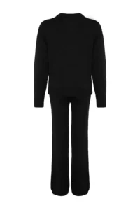 TRENDYOLMİLLA Black Wide Pattern Stone Detailed Knitwear Top and Bottom Set - Image 9
