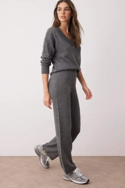 TWOAW24AU00008-GRAY_1