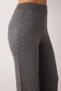 TRENDYOLMİLLA Anthracite Wide Pattern Stone Detailed Knitwear Top and Bottom Set - Image 3