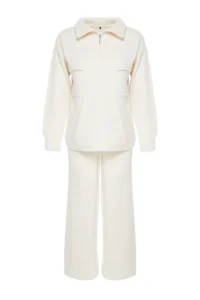 TRENDYOLMİLLA Beige Wide Pattern Zippered and with pocket Knitwear Top and Bottom Set - Image 6