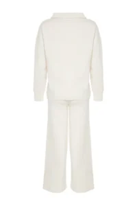 TRENDYOLMİLLA Beige Wide Pattern Zippered and with pocket Knitwear Top and Bottom Set - Image 7