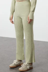 TRENDYOLMİLLA Mint Crop Ribbed Finger Detailed Knitwear Top and Bottom Set - Image 4