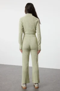 TRENDYOLMİLLA Mint Crop Ribbed Finger Detailed Knitwear Top and Bottom Set - Image 5