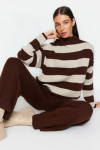TRENDYOLMİLLA Brown Wide Pattern Striped Knitwear Top and Bottom Set