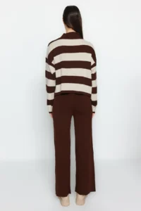 TRENDYOLMİLLA Brown Wide Pattern Striped Knitwear Top and Bottom Set - Image 6