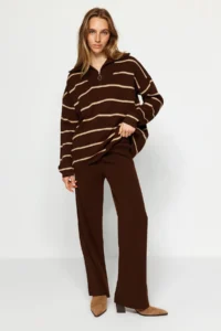 TRENDYOLMİLLA Brown Wide Pattern Zippered Knitwear Top and Bottom Set
