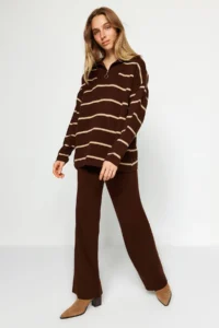TRENDYOLMİLLA Brown Wide Pattern Zippered Knitwear Top and Bottom Set - Image 6