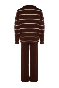 TRENDYOLMİLLA Brown Wide Pattern Zippered Knitwear Top and Bottom Set - Image 8