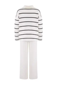 TRENDYOLMİLLA Ecru Wide Pattern Zippered Knitwear Top and Bottom Set - Image 6