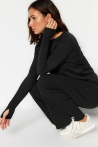 TRENDYOLMİLLA Anthracite Stone Basic Finger Detailed Knitwear Top and Bottom Set