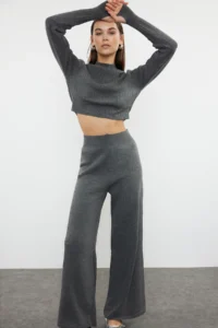 TRENDYOLMİLLA Anthracite Crop Finger Detailed Knitwear Top and Bottom Set
