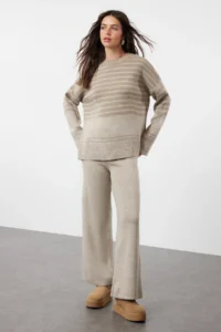 TRENDYOLMİLLA Stone Wide Pattern Color Blocked Knitwear Top and Bottom Set