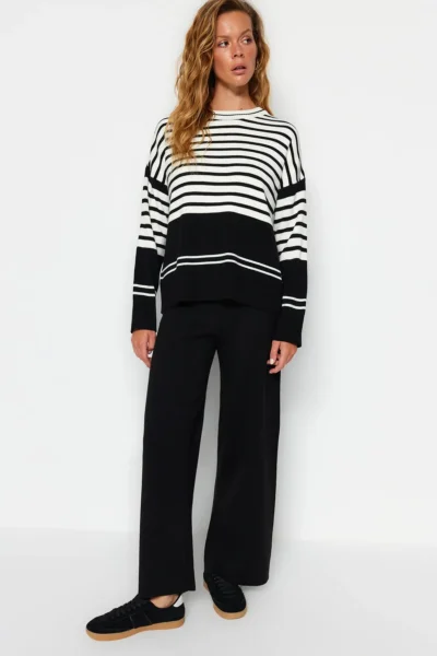 TWOAW24AU00041-BLACK_1